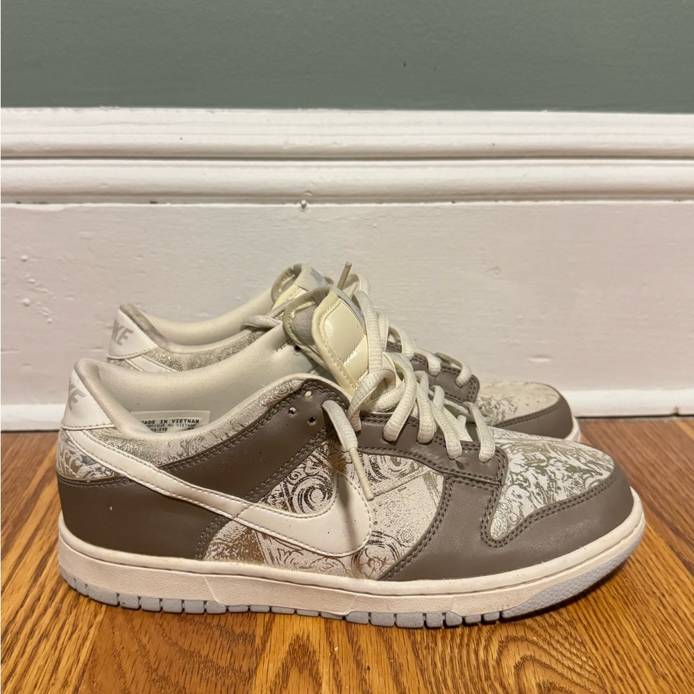 Nike pewter & baby blue sneakers